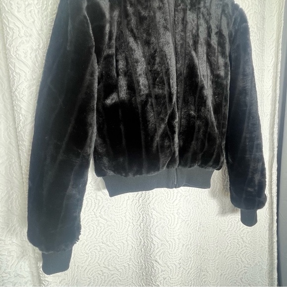 BROOKLYN GIRL Soft Or Sleek Reversible Bomber Jacket - Picture 8 of 10